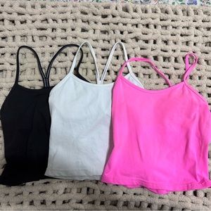 Bundle of 3 lululemon power y tanks